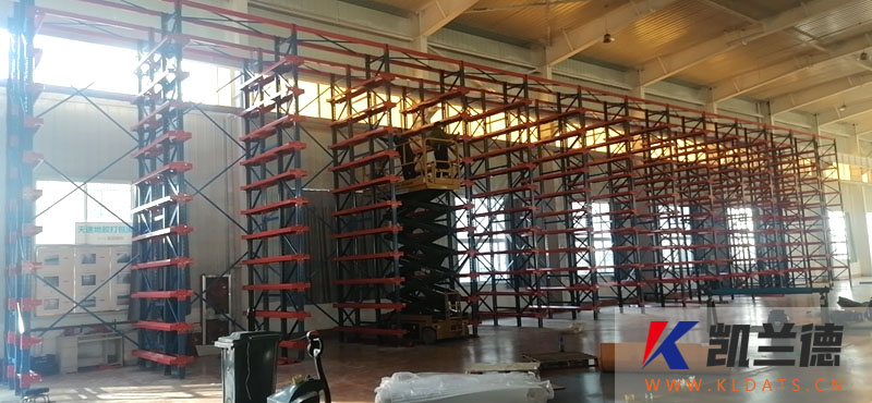 某地板廠家合作重型貨架