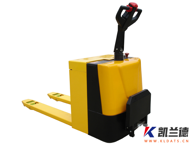 高端型全電動(dòng)托盤車